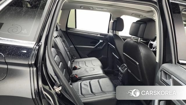 Volkswagen Tiguan second Generation 2019 Синий из Кореи, фото 2