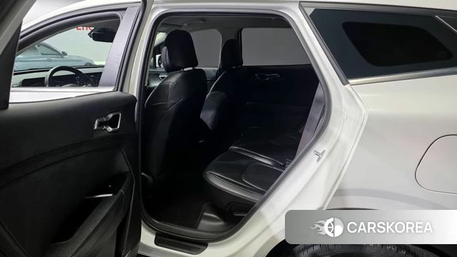 Kia Sportage 5th Generation 2022 Белый из Кореи, фото 2