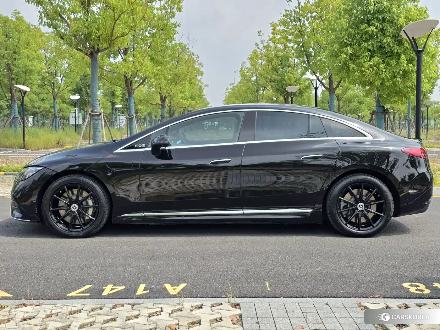 Mercedes-Benz EQE 2024 Черный из Китая, фото 2