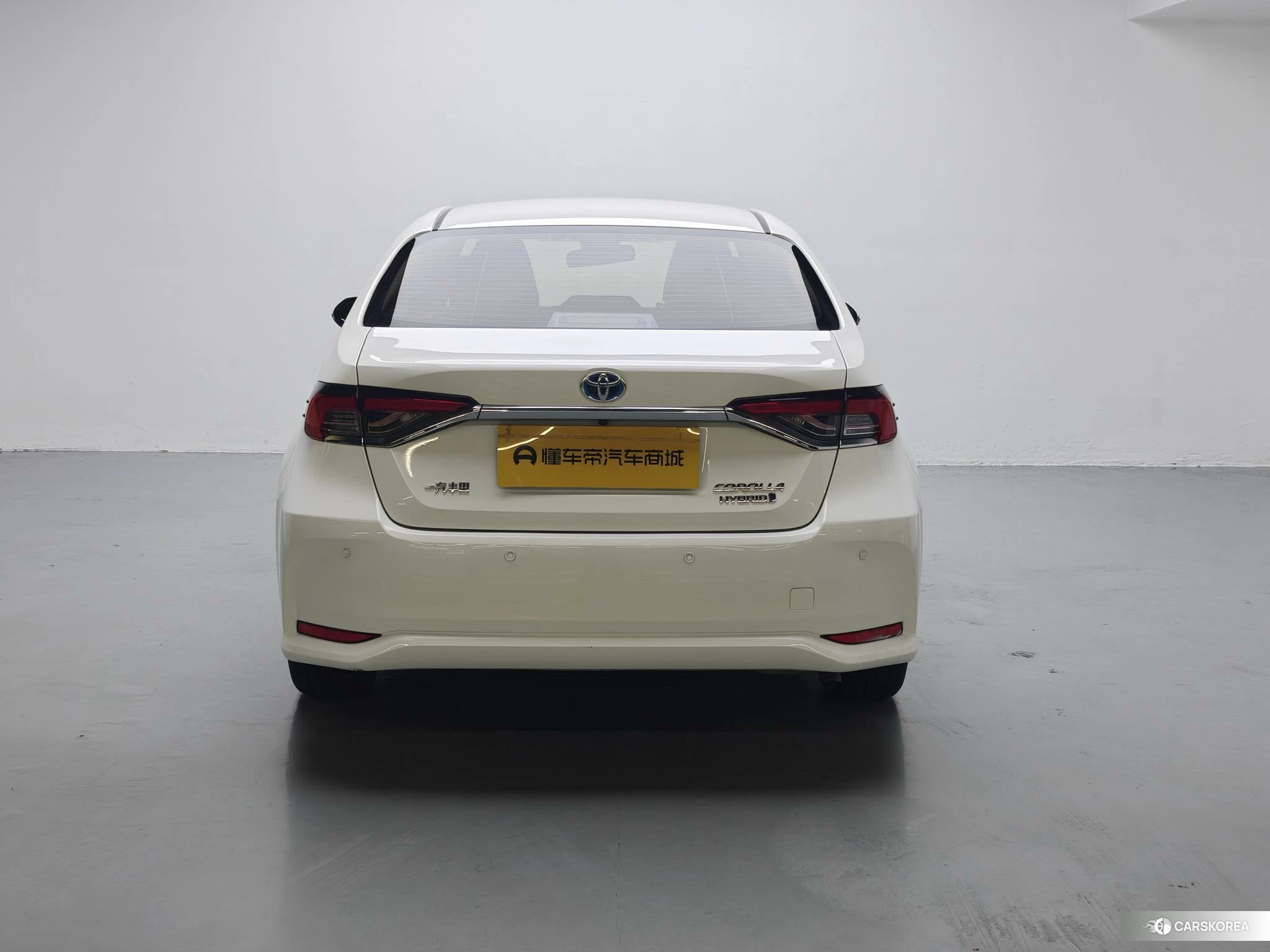 Toyota Corolla 2020 Белый из Китая, фото 2