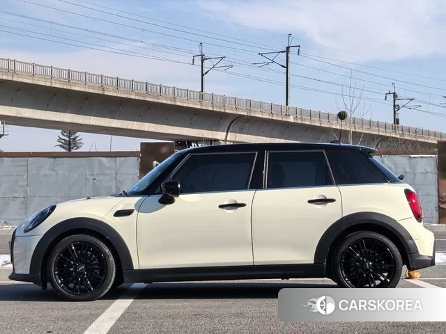 MINI MINI 2022 Белый из Китая, фото 2