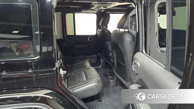 Jeep Wrangler (JL) 2022 Черный из Кореи, фото 2