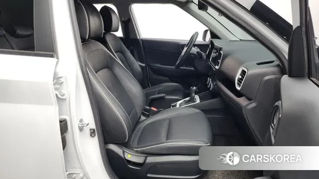 Hyundai Venue 2021 Белый из Кореи, фото 2