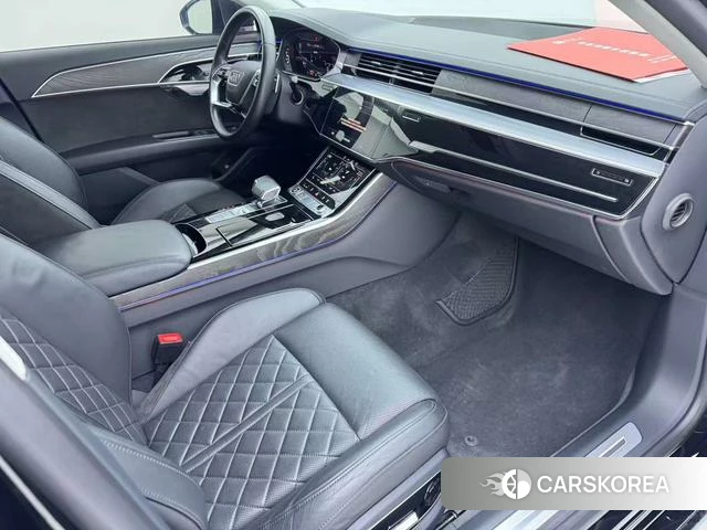 Audi A8 2021 Черный из Китая, фото 2
