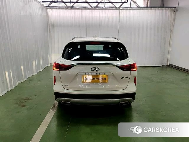 Infiniti QX50 2019 Белый из Китая, фото 2