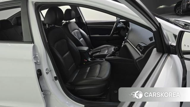 Hyundai The New Avante AD 2020 Белый из Кореи, фото 2