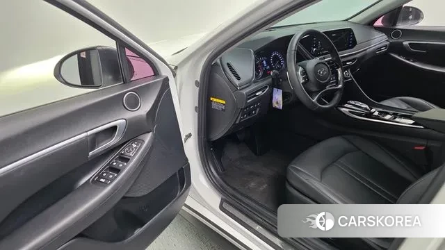 Hyundai Sonata (DN8) 2019 Белый из Кореи, фото 2