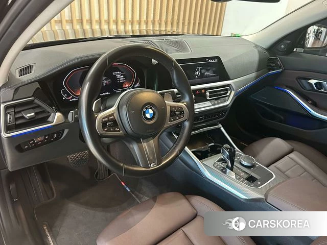 BMW 3 series 2021 Черный из Китая, фото 2