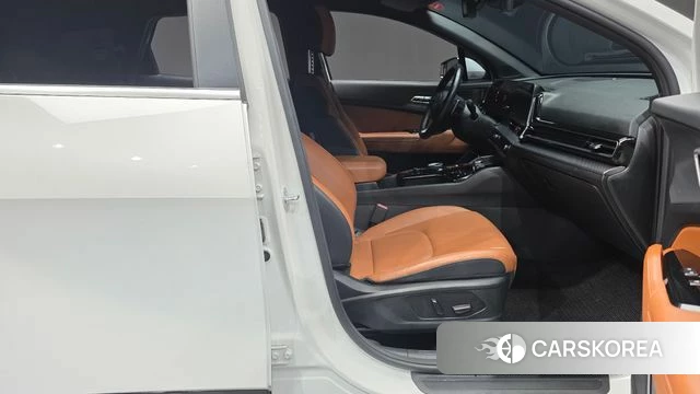 Kia Sportage 5th Generation 2022 Белый из Кореи, фото 2