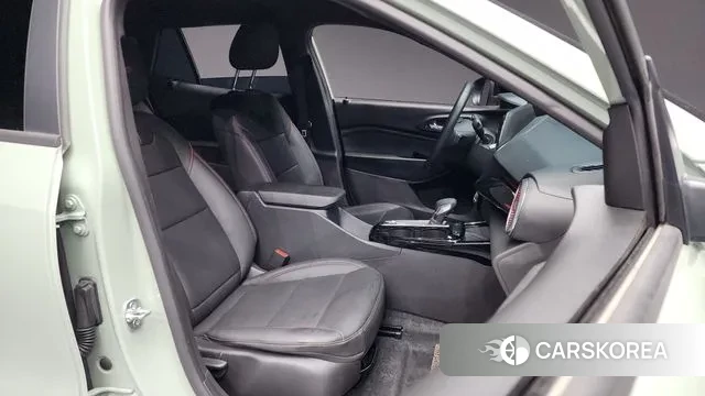 Chevrolet (GM Daewoo) Trax Crossover 2023 Светло-зеленый из Кореи, фото 2