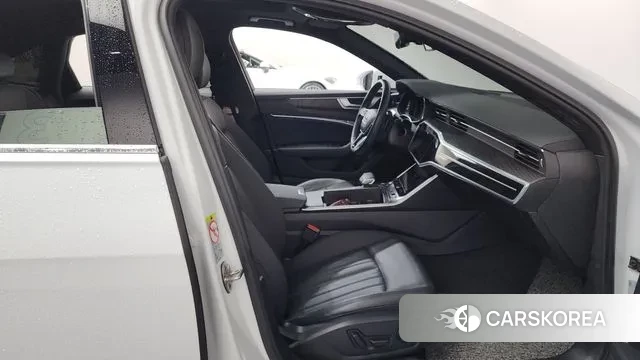 Audi A6 (C8) 2021 Белый из Кореи, фото 2