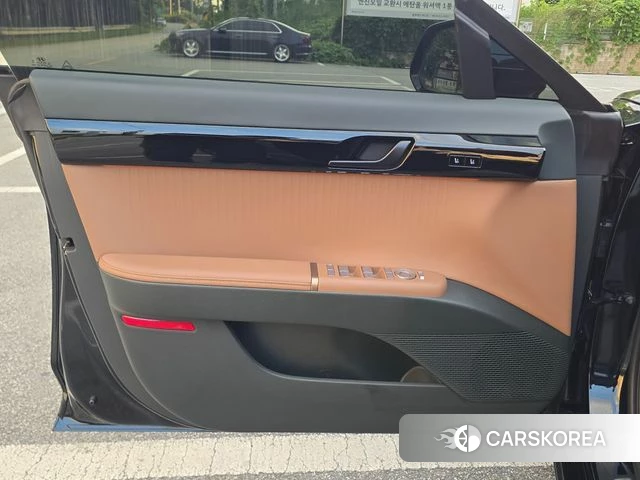 Hyundai Grandeur Hybrid (GN7) 2023 Черный из Кореи, фото 2