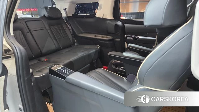 Kia The New Carnival 4th Generation 2024 Белый из Кореи, фото 2