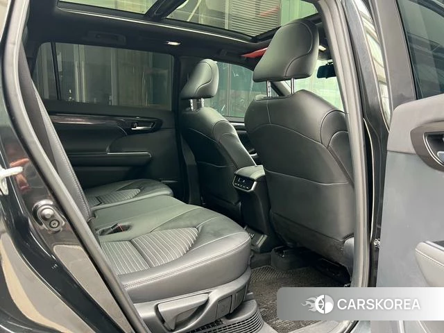 Toyota Crown Lufang 2022 Черный из Китая, фото 2