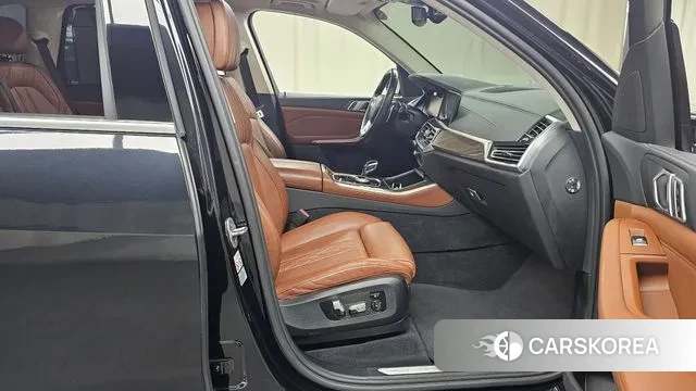 BMW X5 (G05) 2022 Черный из Кореи, фото 2