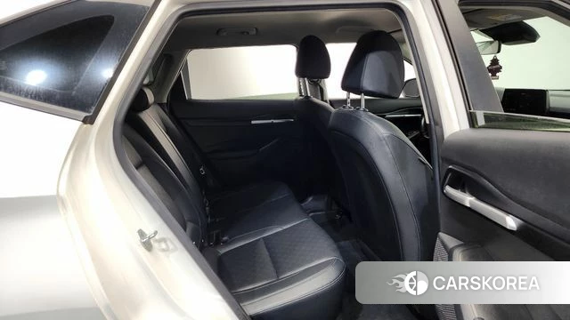 Kia Seltos 2022 Белый из Кореи, фото 2