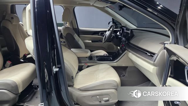 Kia Carnival 4th generation 2021 Черный из Кореи, фото 2