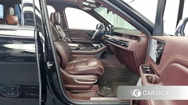 Lincoln Aviator 2nd generation 2020 Черный из Кореи, фото 2