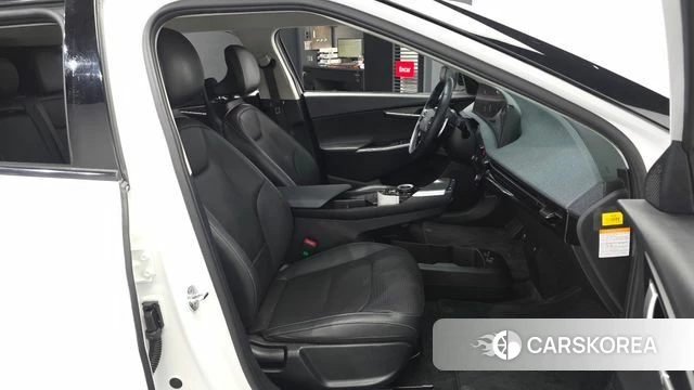 Kia EV6 2022 Белый из Кореи, фото 2