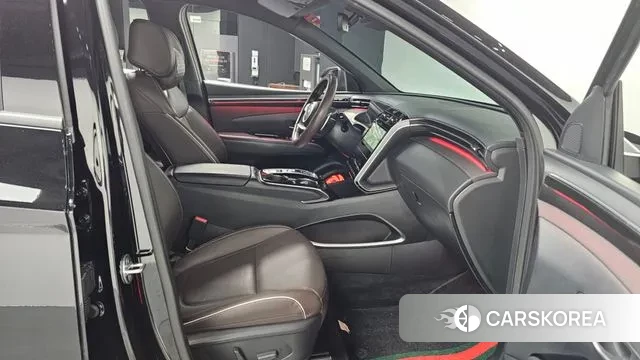 Hyundai Tucson (NX4) 2021 Черный из Кореи, фото 2