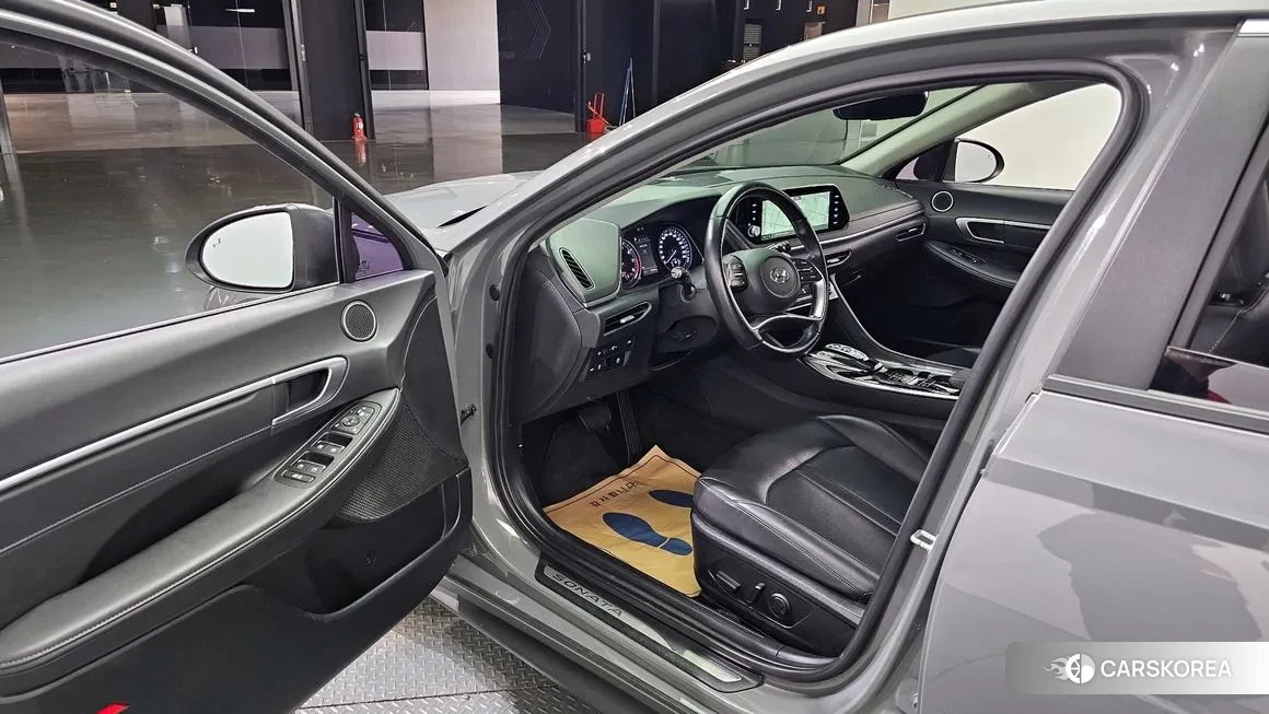 Hyundai Sonata (DN8) 2021 Серый из Кореи, фото 2