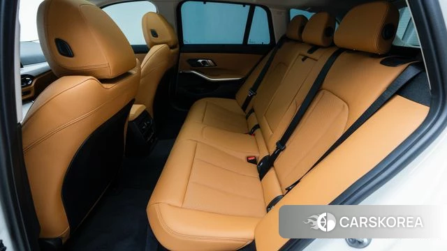 BMW 3 Series (G20) 2025 Белый из Кореи, фото 2
