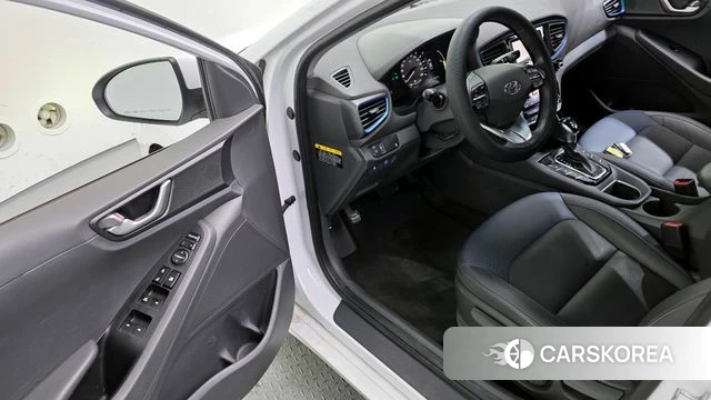 Hyundai Ionic Hybrid 2019 Белый из Кореи, фото 2