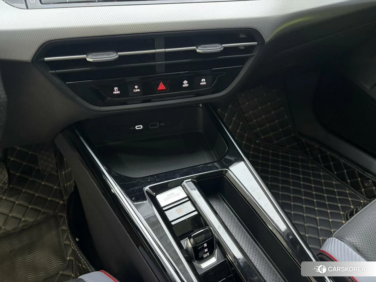 Volkswagen Lingdu 2023 Белый из Китая, фото 2