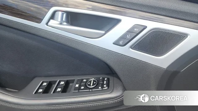 Genesis G80 2018 Серебряный из Кореи, фото 2