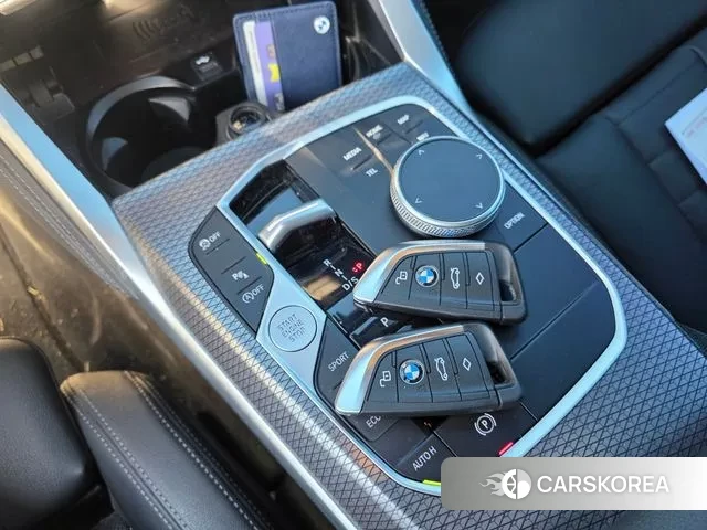 BMW 4 Series (G22) 2024 Небесно-голубой из Кореи, фото 2