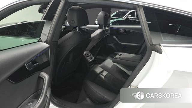 Audi A5 (F5) 2019 Белый из Кореи, фото 2