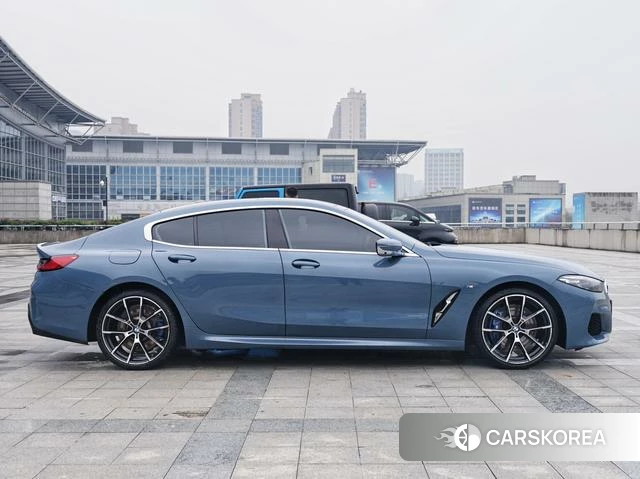 BMW 8 series 2021 Синий из Китая, фото 2