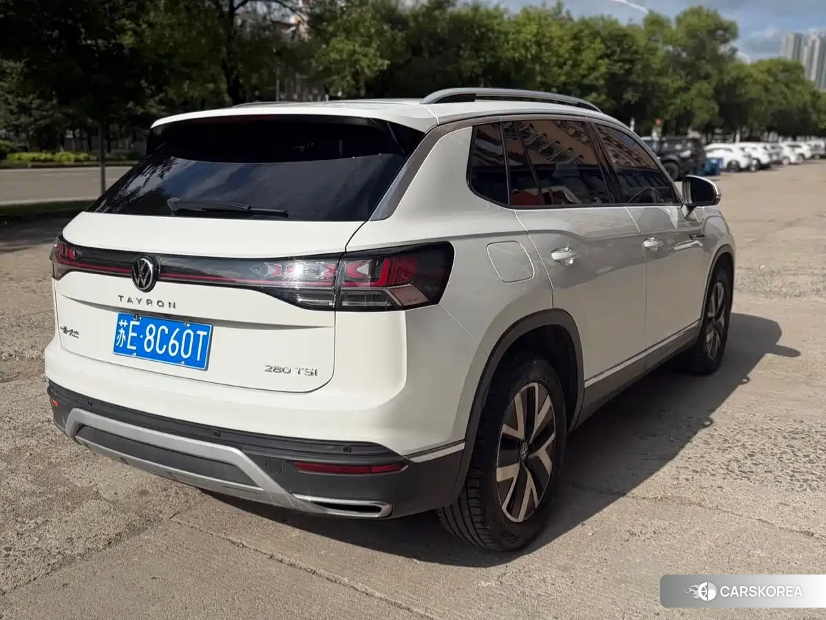 Volkswagen Tayron 2022 Белый из Китая, фото 2