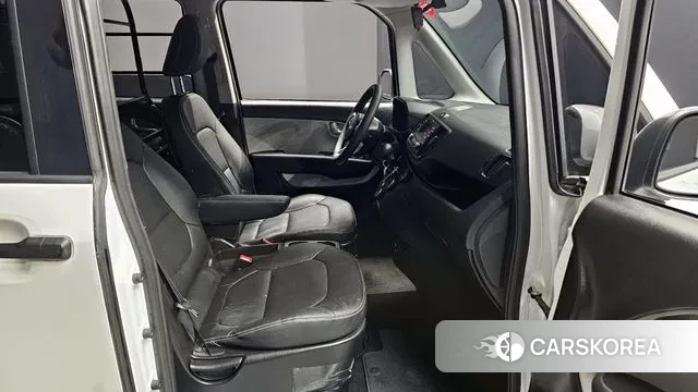 Kia The New Kia Ray 2023 Белый из Кореи, фото 2