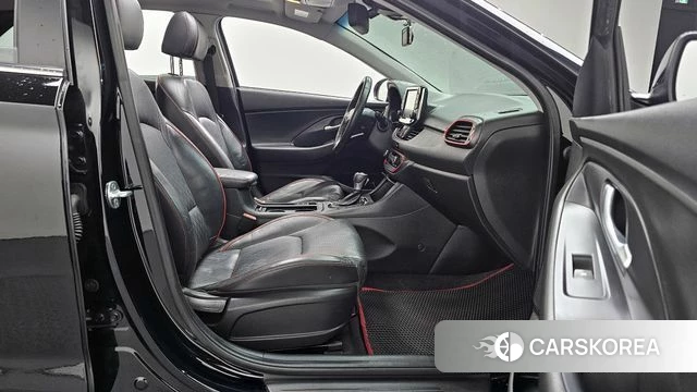 Hyundai i30 (PD) 2018 Черный из Кореи, фото 2