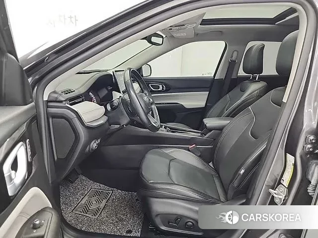 Jeep Compass 2nd Generation 2022 Серый из Кореи, фото 2