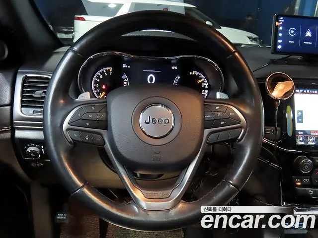 Jeep Grand Cherokee id 2546188 из Кореи 2