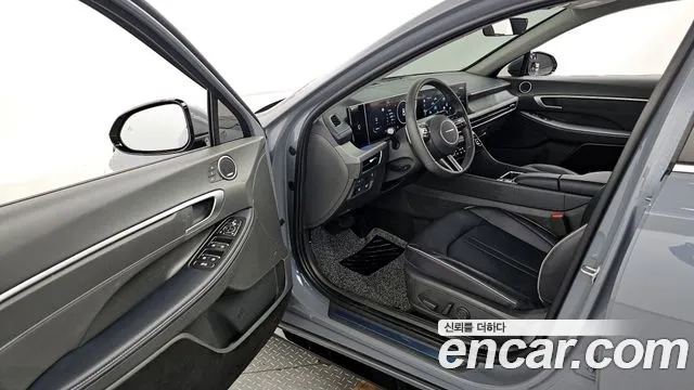 Hyundai Sonata D Edge (DN8) 2024 Серебристо-серый из Кореи, фото 2