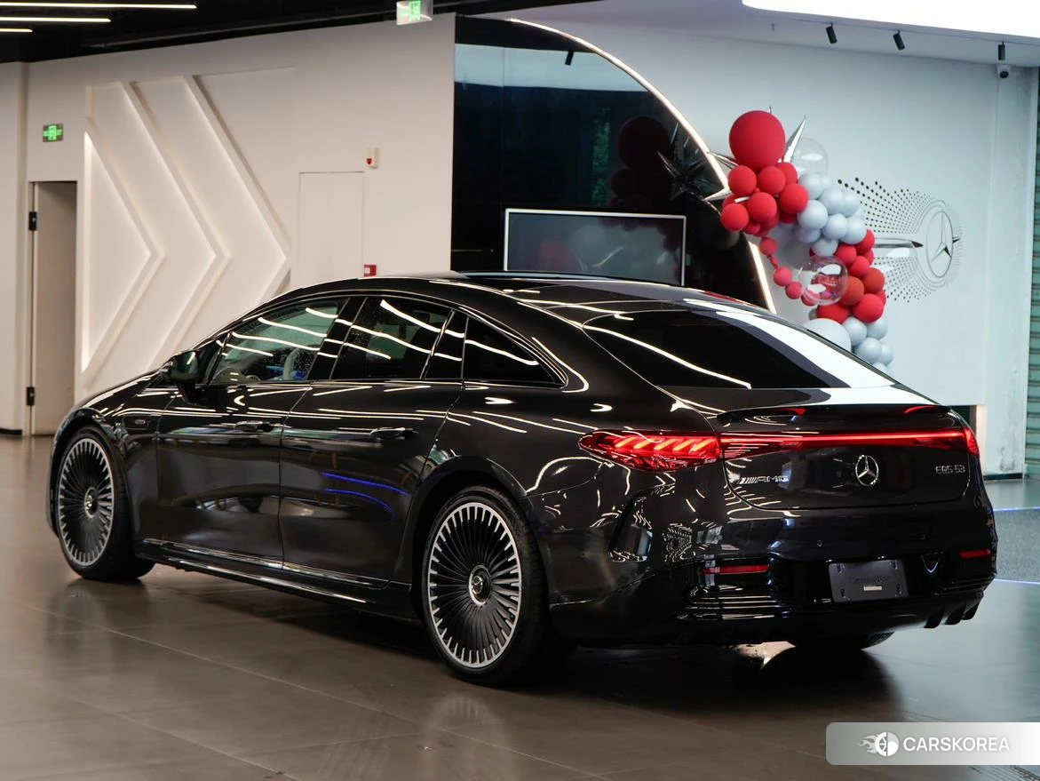Mercedes-Benz EQS AMG 2022 Темно-серый из Китая, фото 2