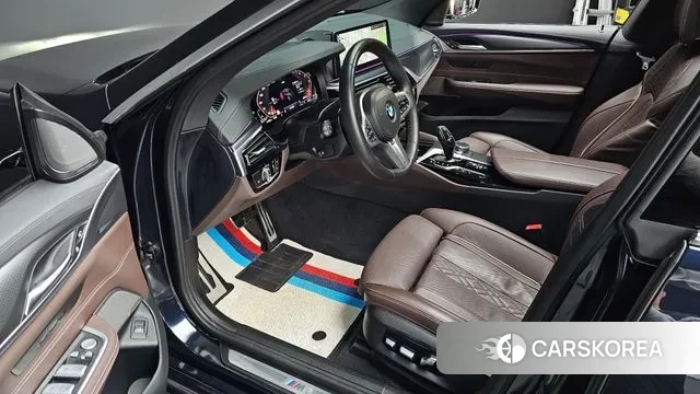 BMW 6 Series GT (G32) 2024 Черный из Кореи, фото 2