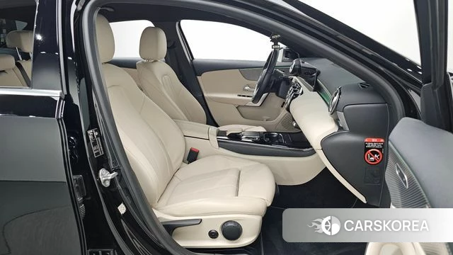 Mercedes-Benz A-Class W177 2021 Черный из Кореи, фото 2