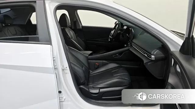 Hyundai Avante (CN7) 2021 Белый из Кореи, фото 2