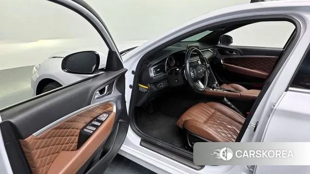 Genesis G70 2019 Белый из Кореи, фото 2