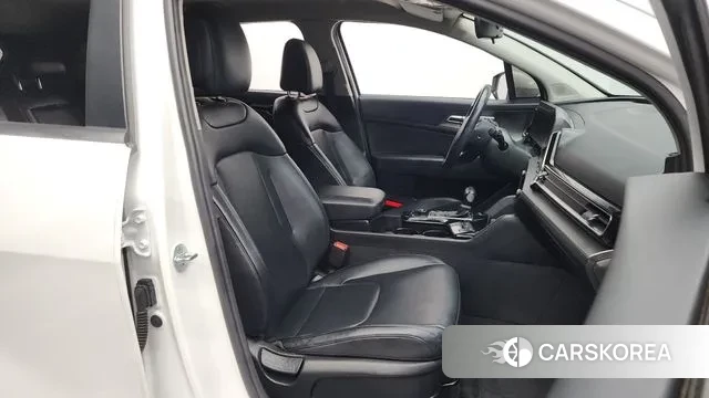 Kia Sportage 5th Generation 2022 Белый из Кореи, фото 2