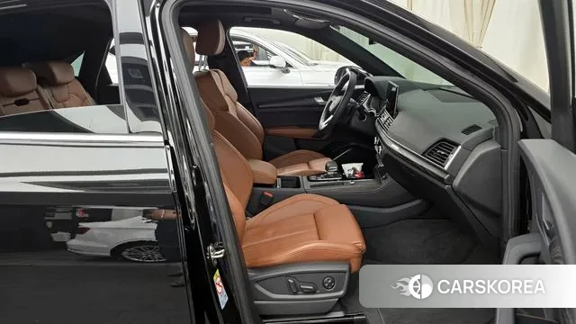 Audi Q5 (FY) 2023 Черный из Кореи, фото 2
