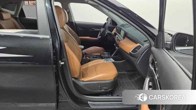 Kia The New Seltos 2024 Черный из Кореи, фото 2