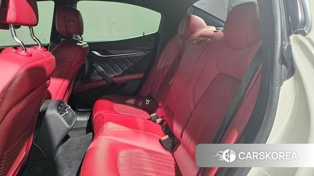 Maserati Ghibli 2020 Белый из Кореи, фото 2