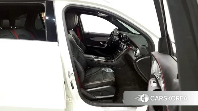 Mercedes-Benz GLC-Class X253 2021 Белый из Кореи, фото 2