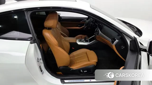 BMW 4 Series (G22) 2023 Белый из Кореи, фото 2