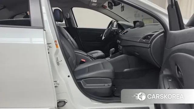 Renault Korea (Samsung) SM3 Neo 2018 Белый из Кореи, фото 2